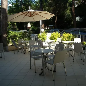 3* Hotel Haiti