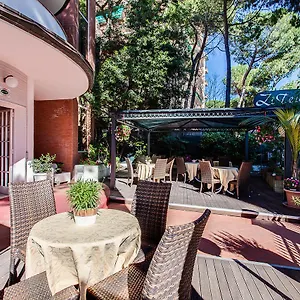 3* Hotel Pina